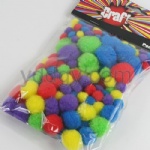 Polyester pom poms