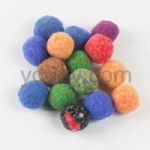 Polyester pom poms